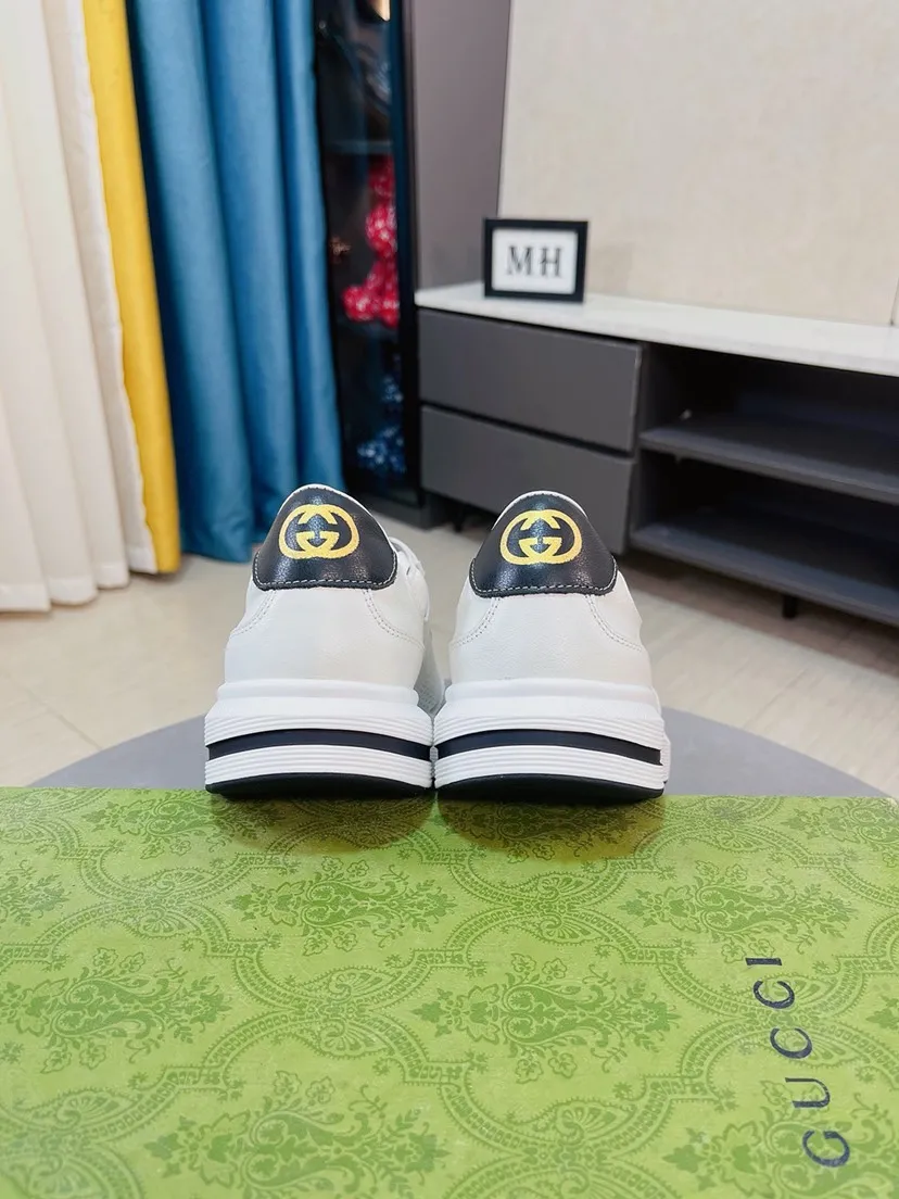 Men's shoes 💰458🌹🌹GUCCI [Gucci] New high-end men's shoes brand, the latest fashionable casual men's shoes, trendy and versatile style, relaxed and sporty style, uppers imported from Italy, first-layer cowhide embossed, genuine leather lining and ultra-fine workmanship. Original personalized fashionable rubber wear-resistant outsole, light and comfortable on the foot, size 38-44